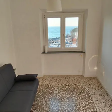דירה 4 Finestre Sul Mare סאבונה